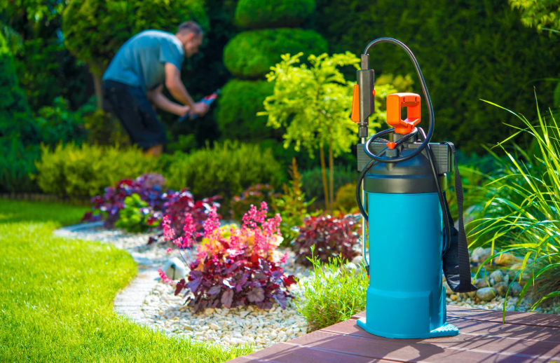Expert Landscaping Services for Homes in West Bloomfield